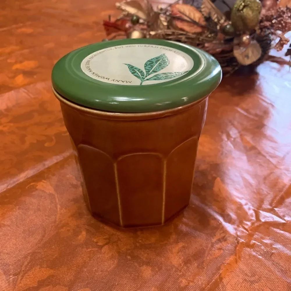 Ceramic Canister with Lid‎